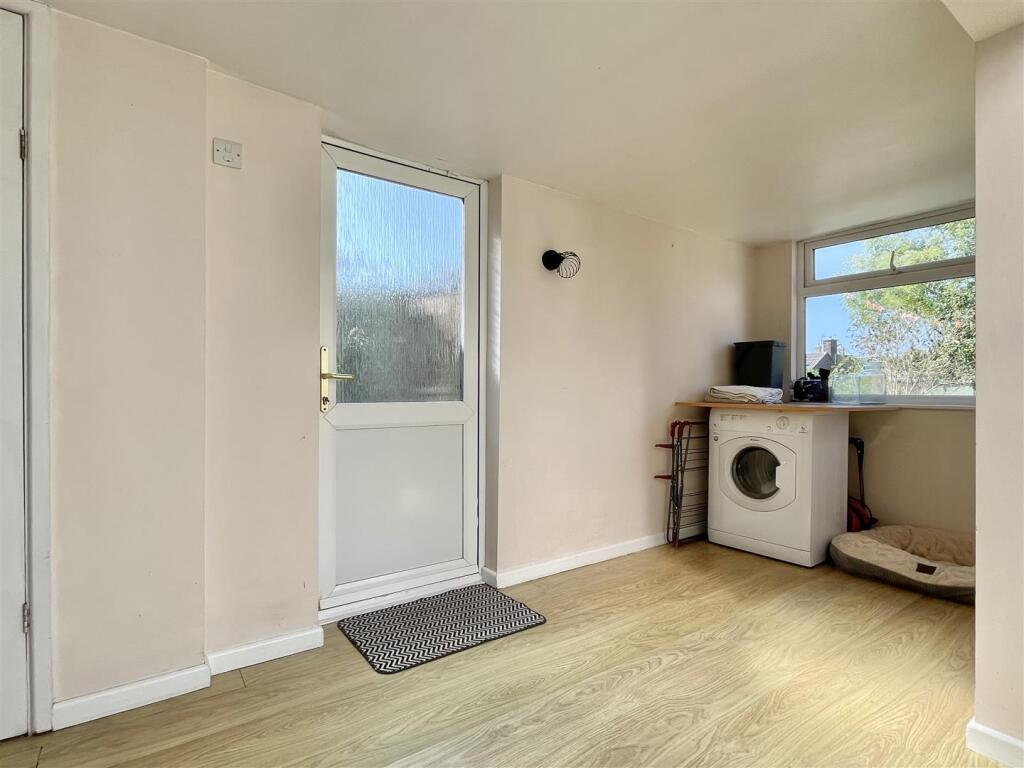 House in Weymouth, Dorset - More