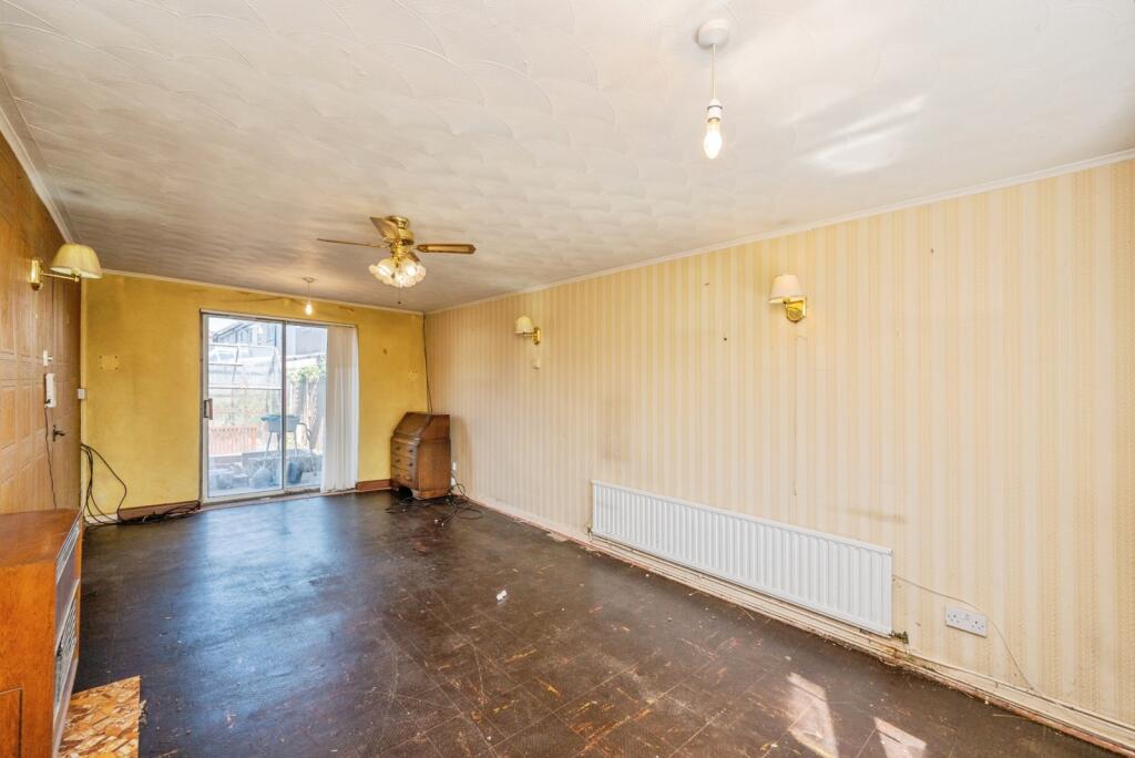 House in Tamworth, Staffordshire - View 3