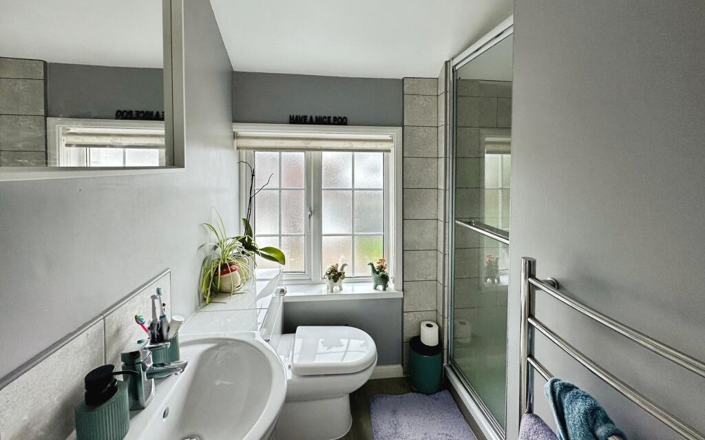 Apartment in Exeter - View 4