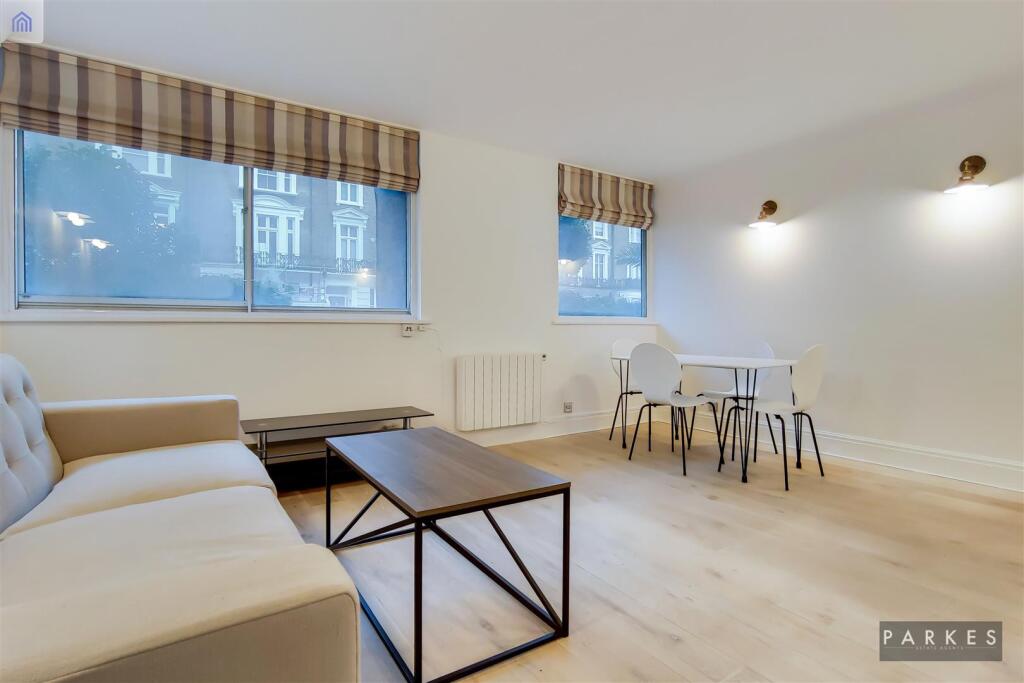 Apartment in London - More