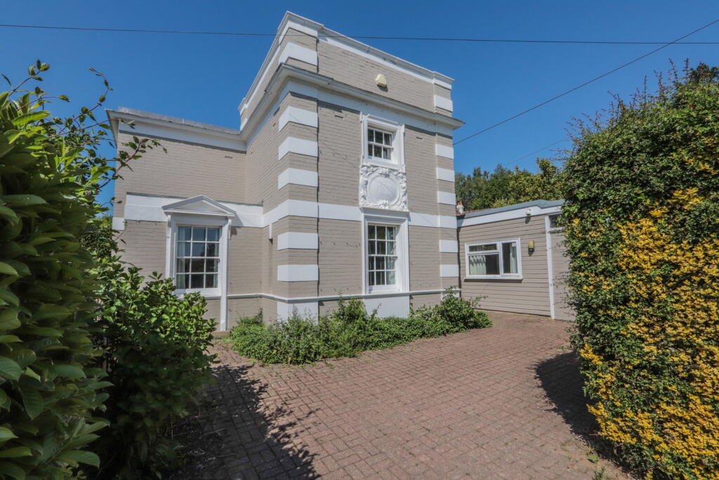 4-bed detached on Angley Road, Cranbrook, £525,000