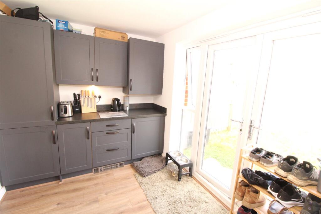 House in Darlington - More