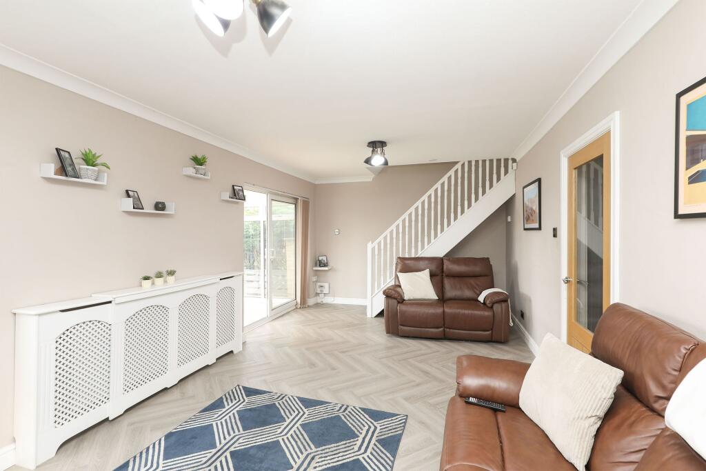 House in Chesterfield, Brimington - View 4