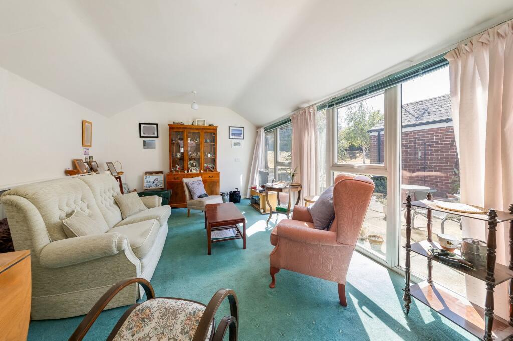 House in Oxford - View 2