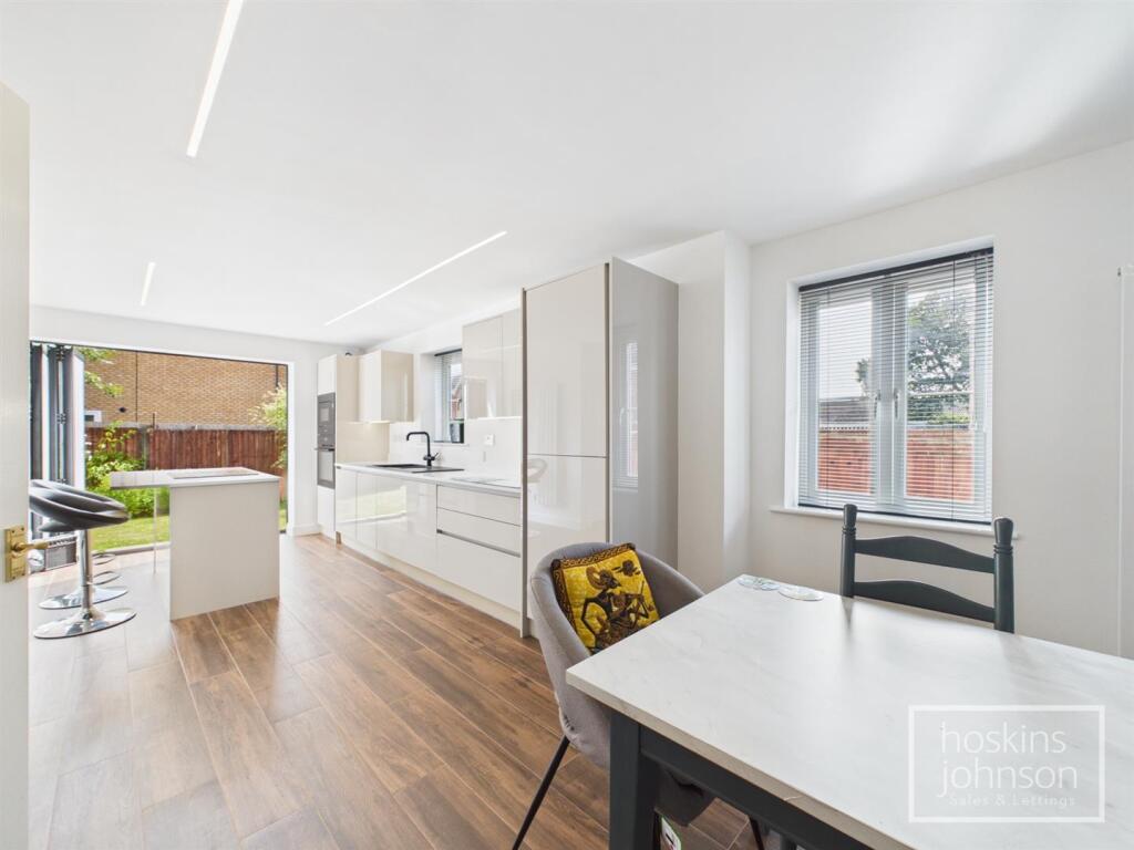 House in Cardiff - View 3