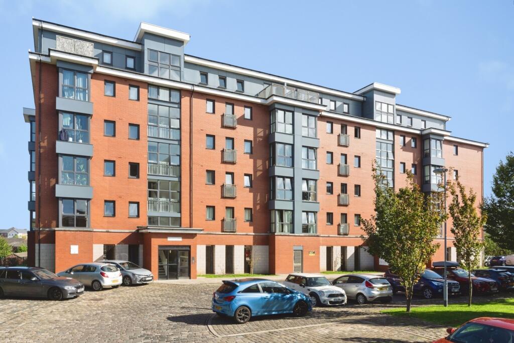 Apartment in Warrington, Cheshire Lines, Howley - More