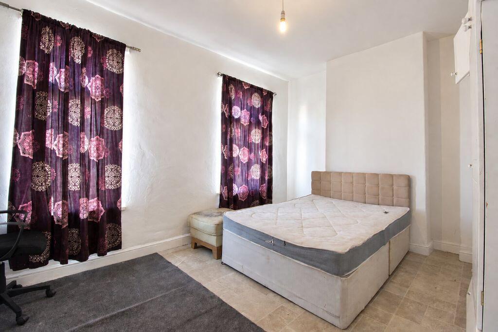 House in Manchester, Greater Manchester - View 5
