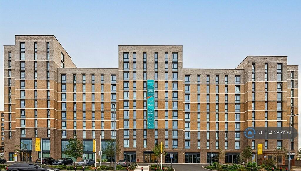 Apartment in Luton - View 3