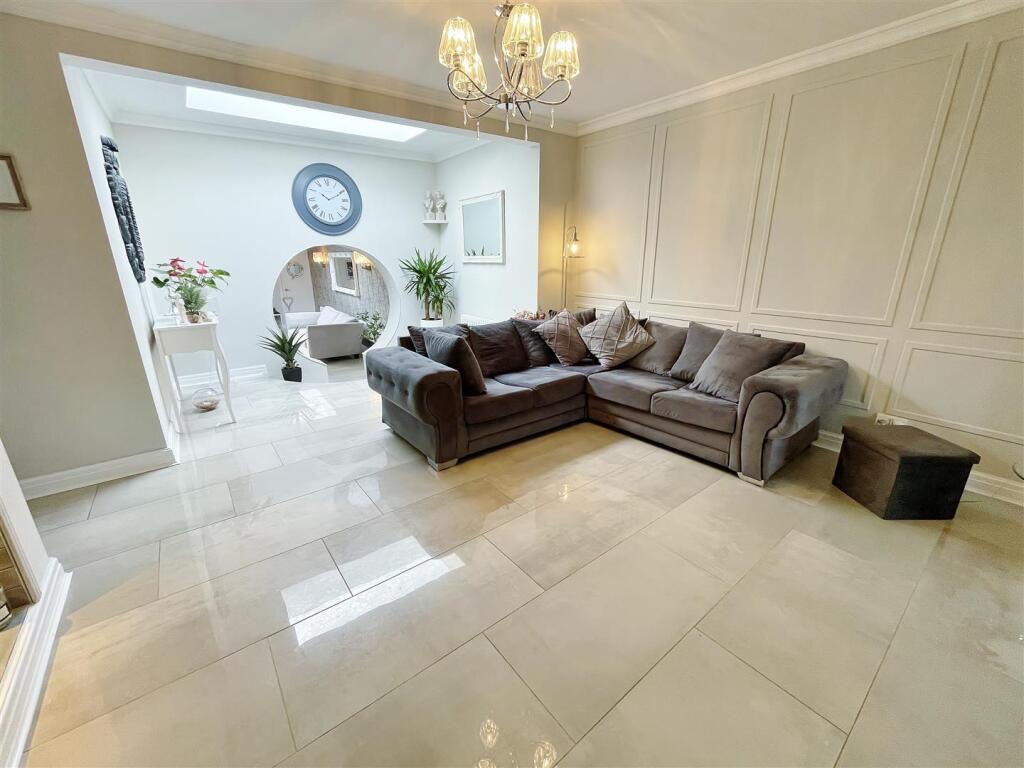 Sand Lane, Osgodby, Selby photo 2