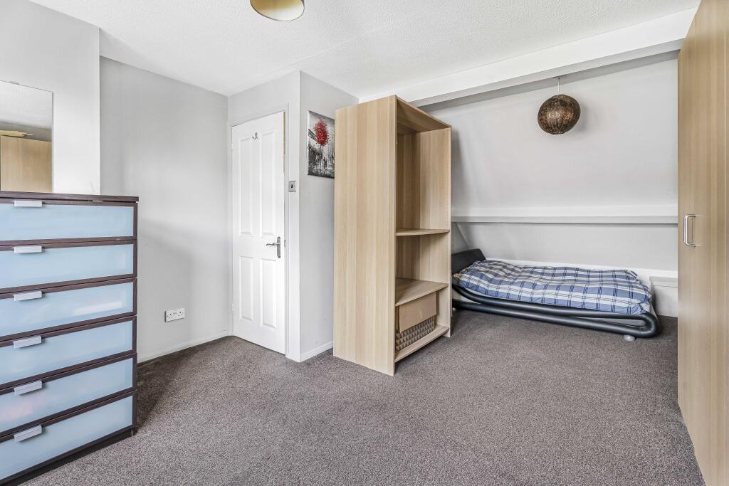 Additional image 10 of Batchwood Drive, St. Albans, Hertfordshire, AL3