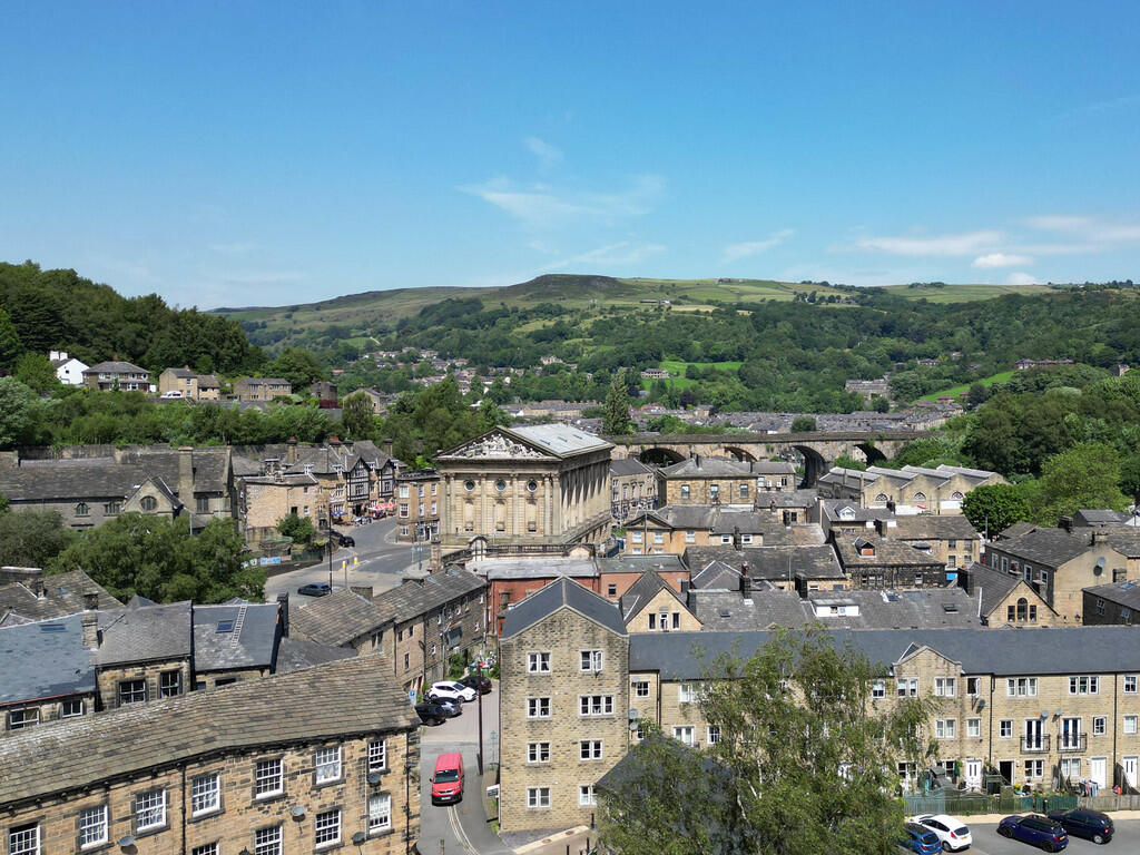 Longfield Road, Todmorden photo 2
