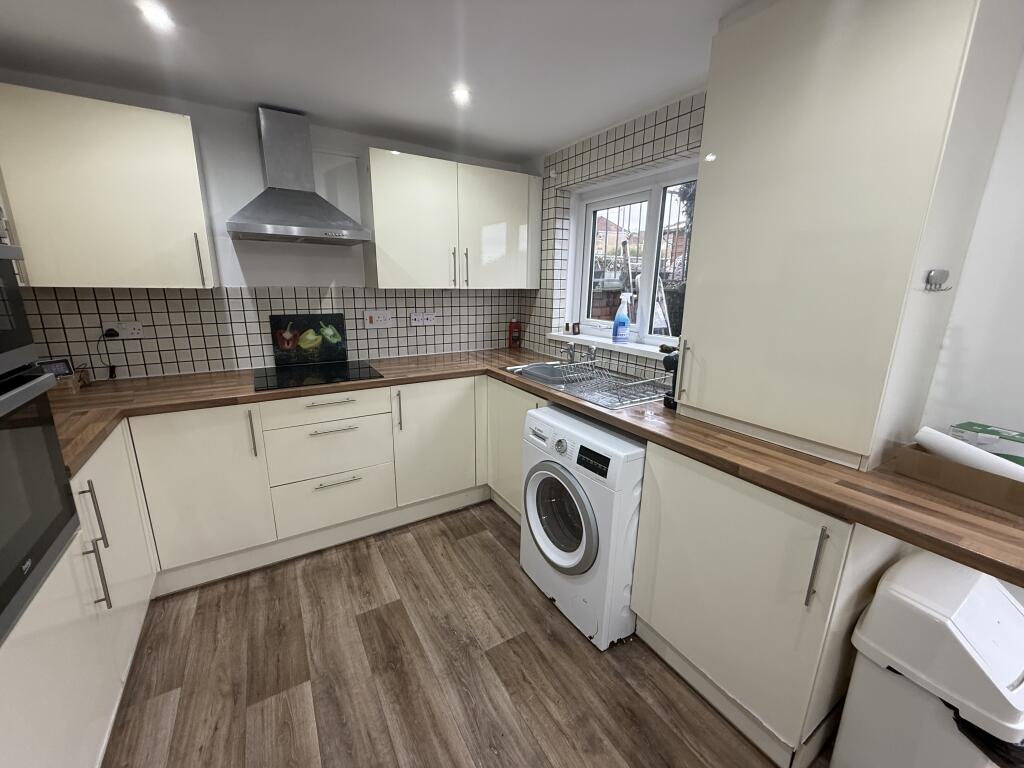 Main image of property: Heol Awstin, Ravenhil