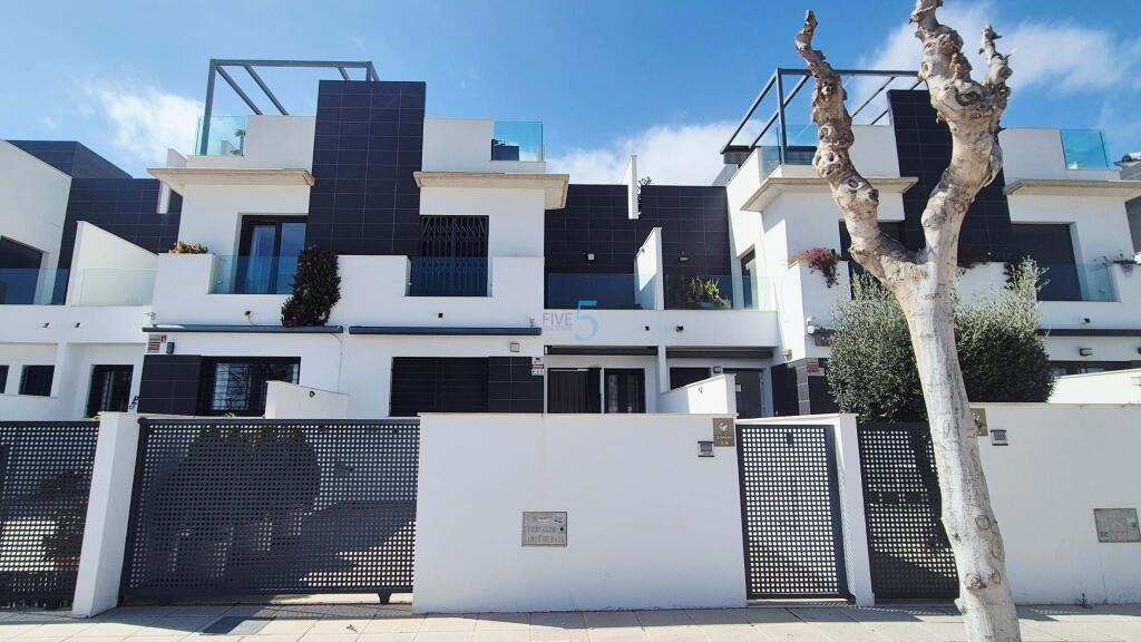 Main image of property: Valencia, Alicante, Torre de la Horadada