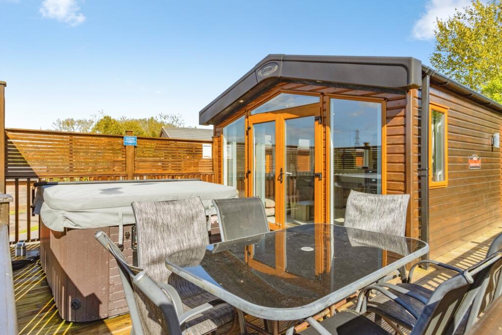 Main image of property: Chudleigh, Newton Abbot, Devon, TQ13