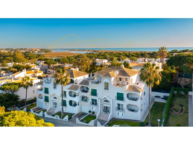 Main image of property: Algarve, Almancil