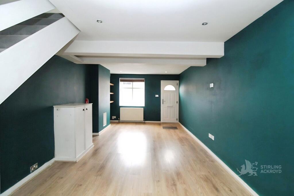 House in Croydon - View 2