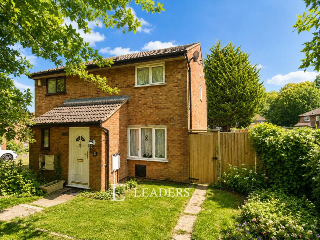 Main image of property: Robins Hill, Coffee Hall, Milton Keynes