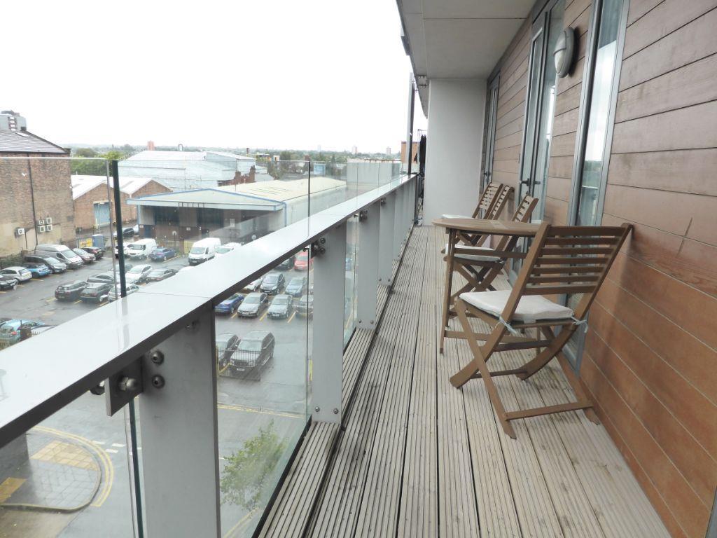 Apartment in Salford, Trinity, Lower Broughton - View 5