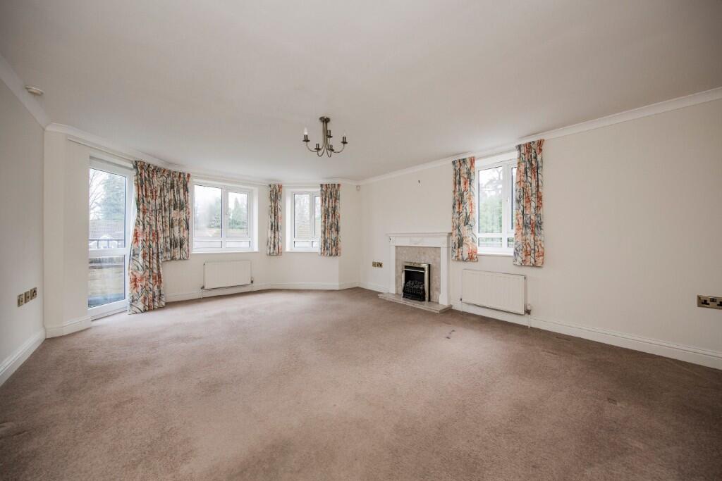 Willicombe Park, Tunbridge Wells, Kent, TN2 photo 2
