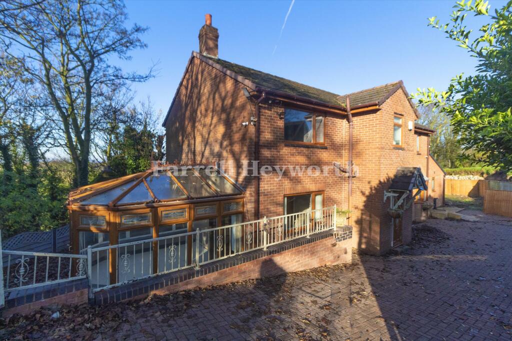 4-bed detached on Daggers Lane, Preesall, Poulton Le Fylde, £475,000