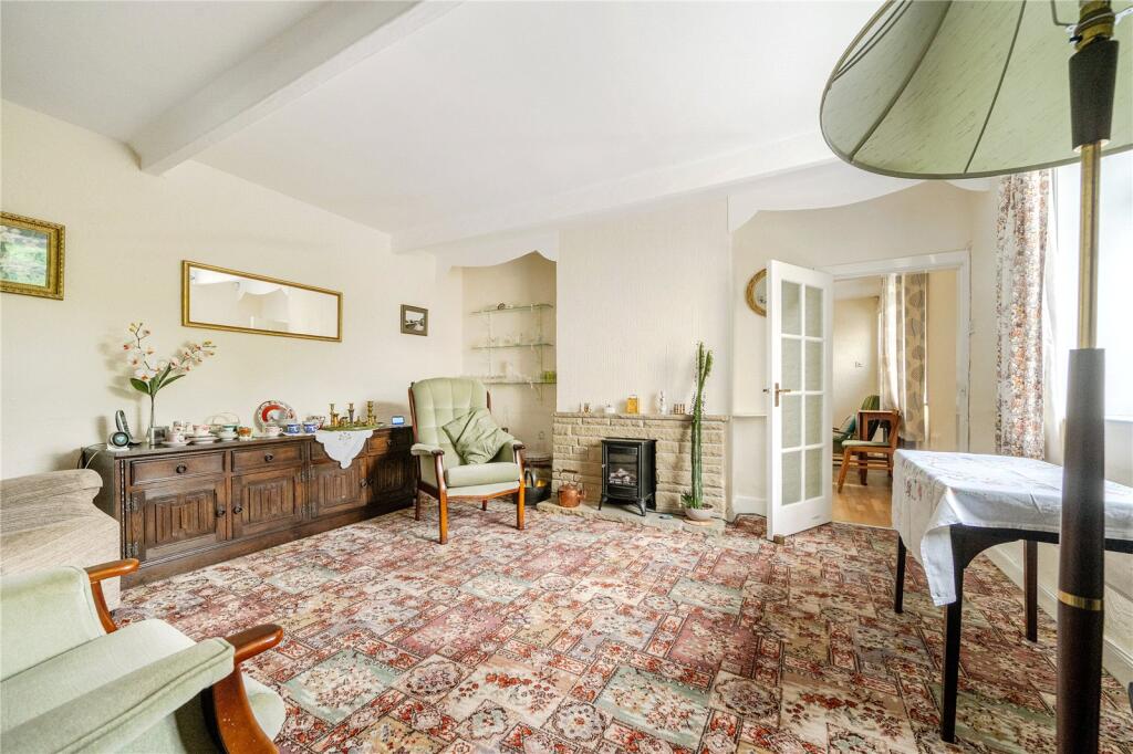 House in Wakefield - View 2