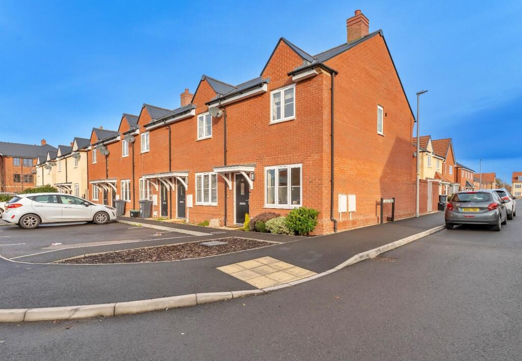 Main image of property: Beautifully presented two bedroom home in the village of Yatton