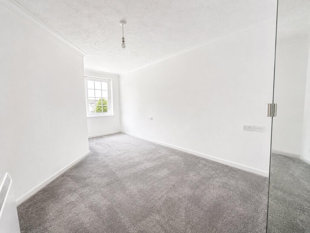 Apartment in Teignbridge, Teignmouth - More