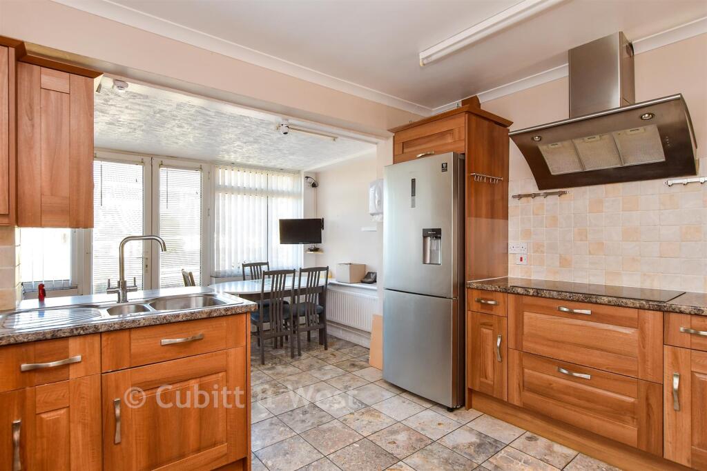 House in Peacehaven - View 5