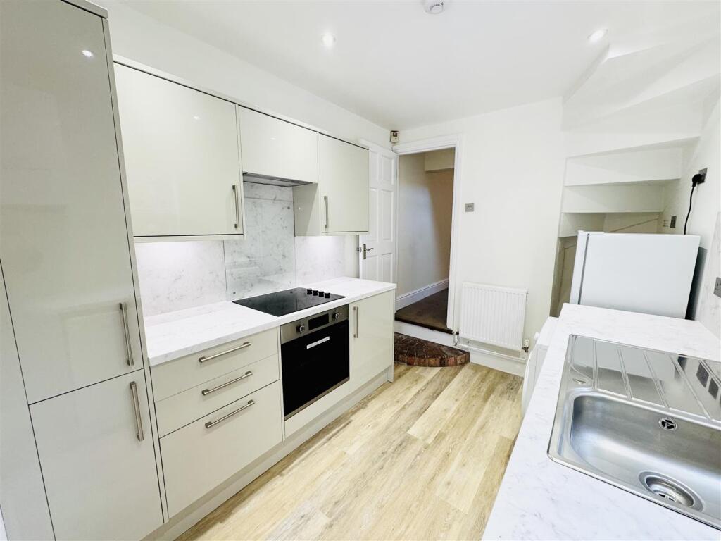 House in Birmingham - View 5