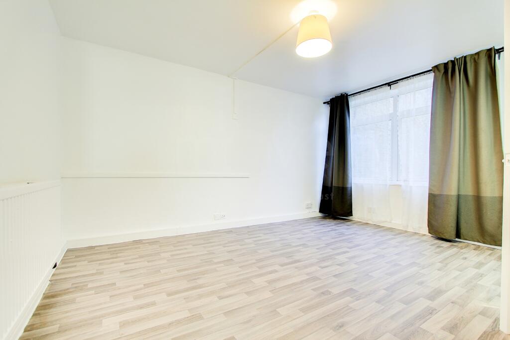 Main image of property: Hurst Court, Selhurst Road, London, SE25