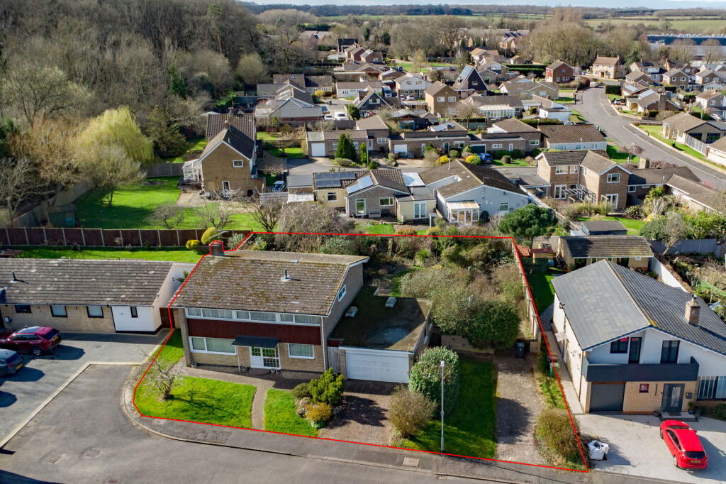 Althorp Place, Corby, Northamptonshire, NN18 9AQ photo 2