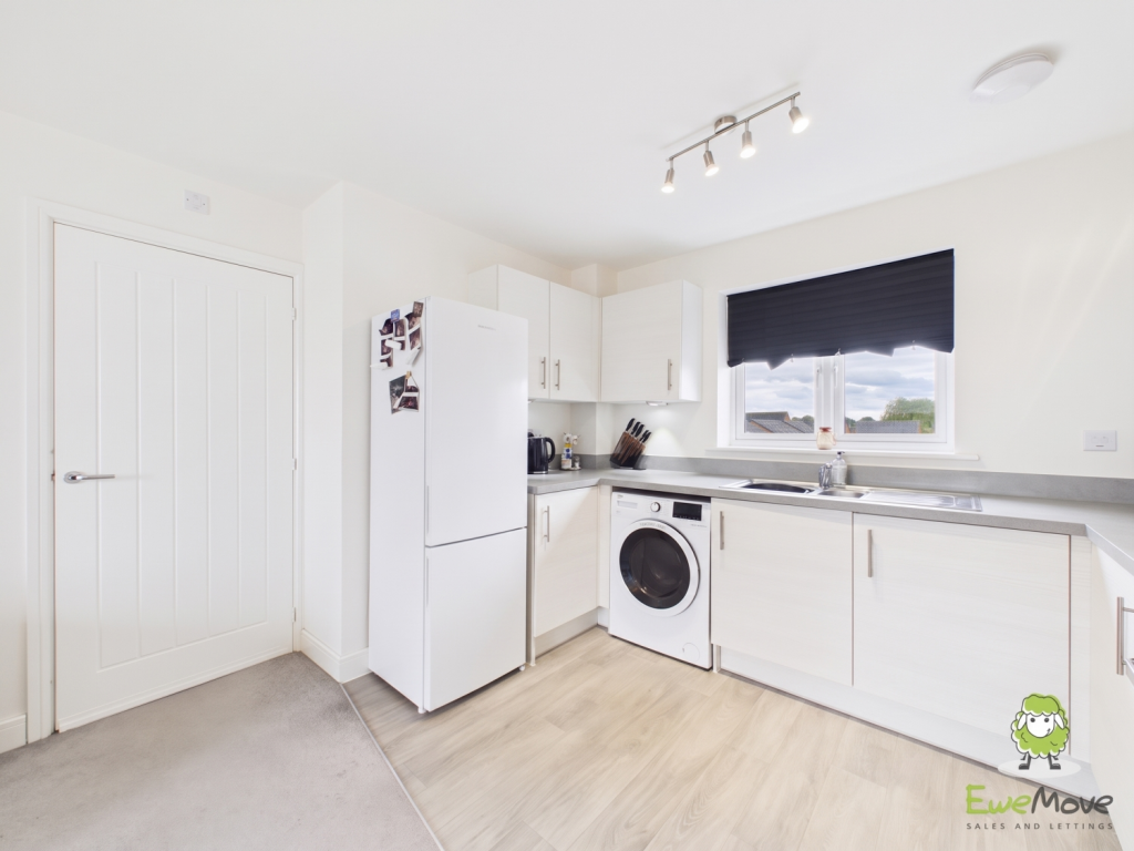 Apartment in Crewe - More