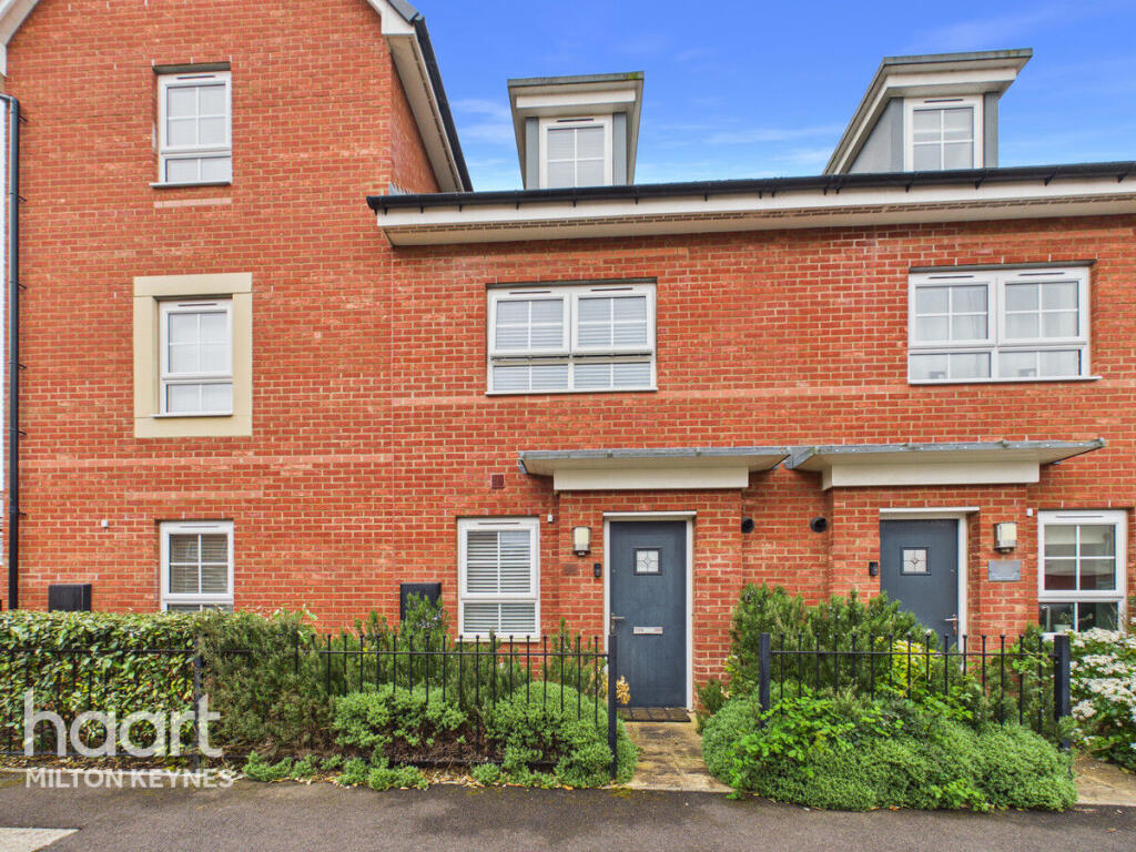 3-bed terraced on Cicero Crescent, Milton Keynes, £390,000