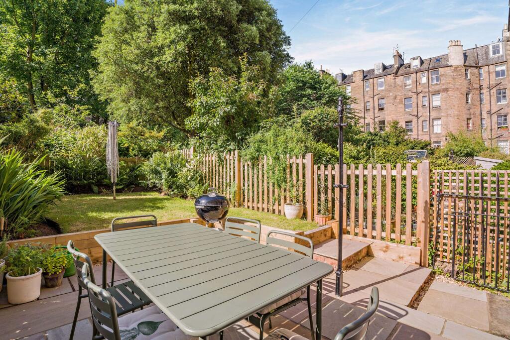 Apartment in Edinburgh, Marchmont - View 4
