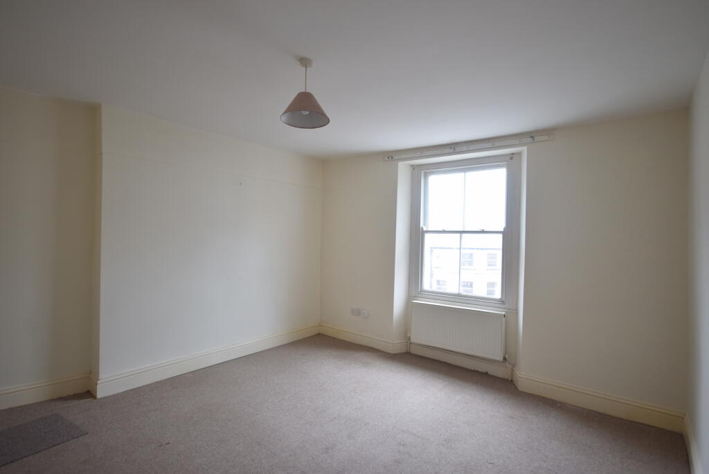 Apartment in Exeter - View 2