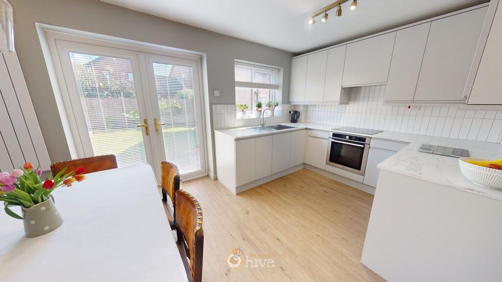  Farnborough Drive, Bessacarr, Doncaster, DN4 photo 2