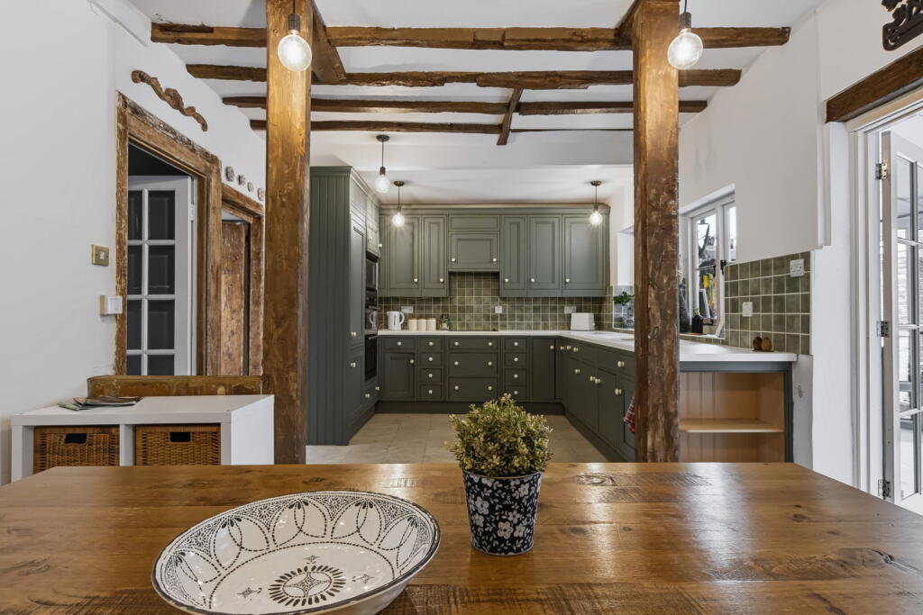 House in Rochester - View 5
