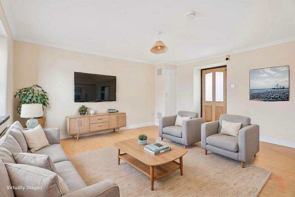 Main image of property: Victoria Road, Bicester