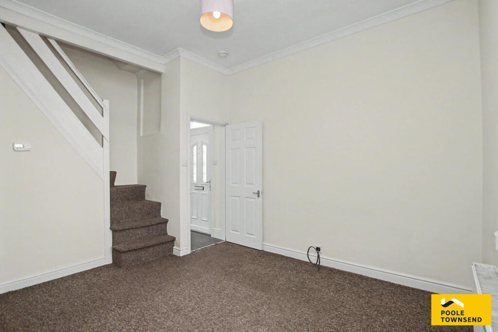 Titchfield Street, Barrow-in-furness, LA14 5DA photo 4