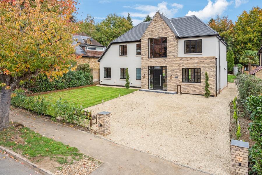 Main image of property: Chestnut Avenue, Rickmansworth