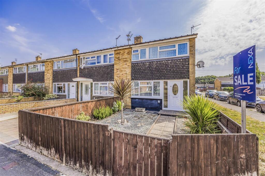 Main image of property: Bishopsfield Road, Fareham