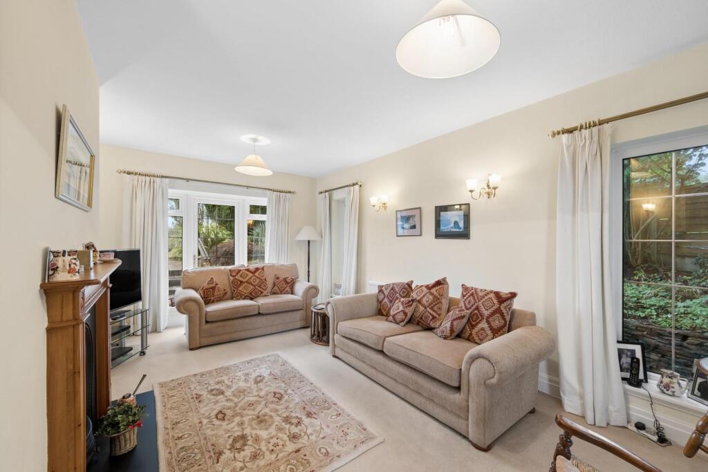 House in Bolton, Greater Manchester - More