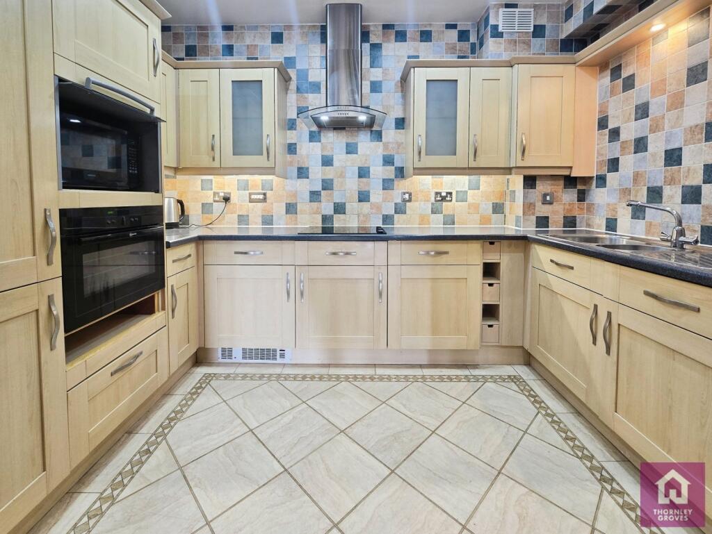 Foregate Street, Chester, Cheshire, CH1 photo 2