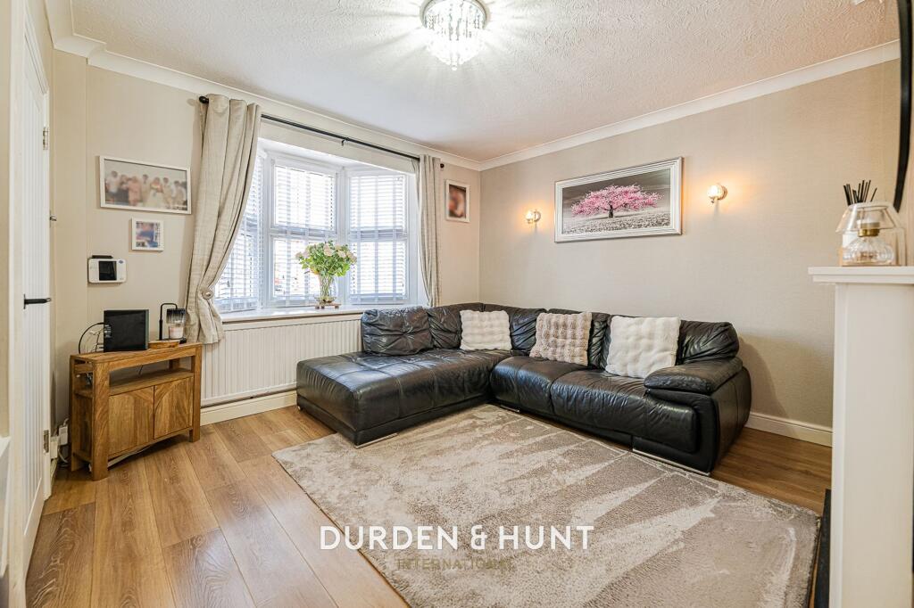 House in London - View 3
