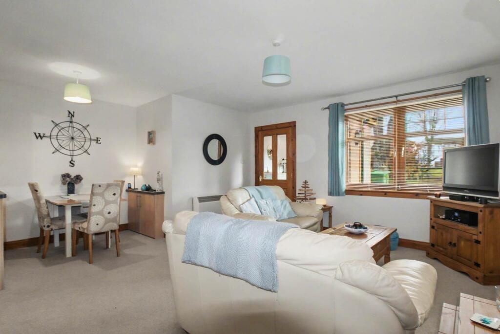 Charlotte Court, Nairn photo 4