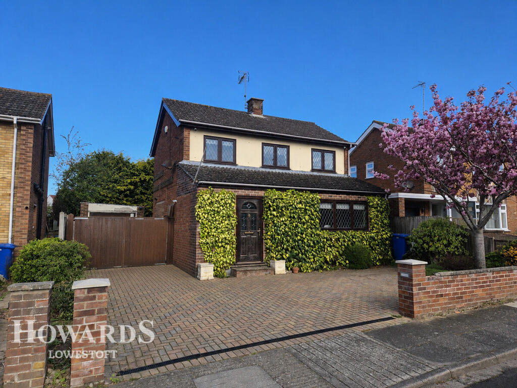 Main image of property: Cedar Drive, South Oulton Broad