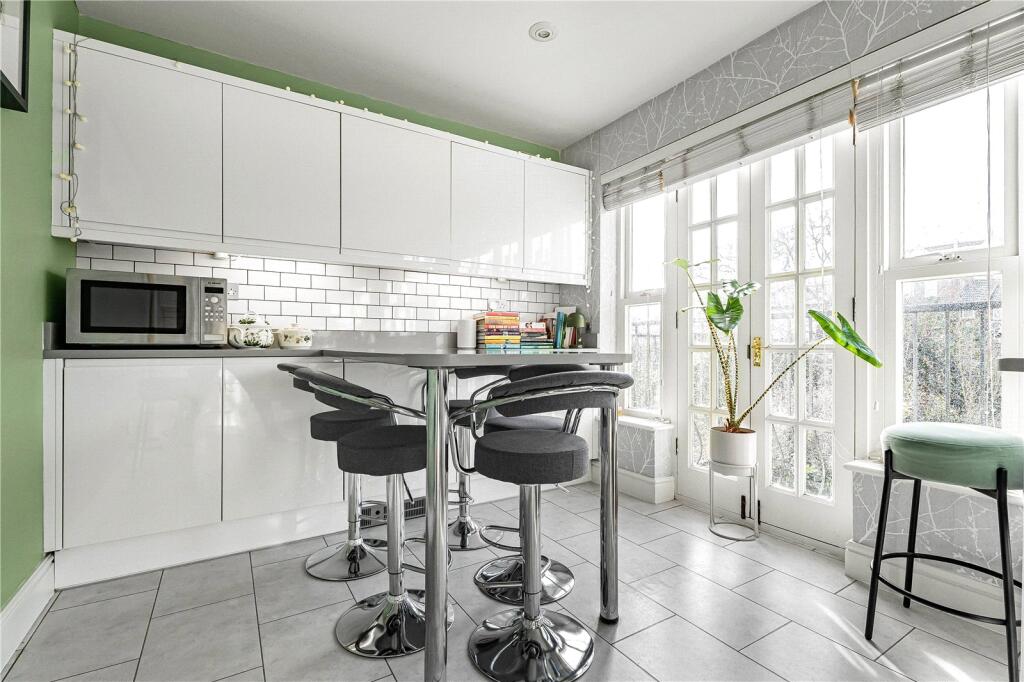 House in London - More
