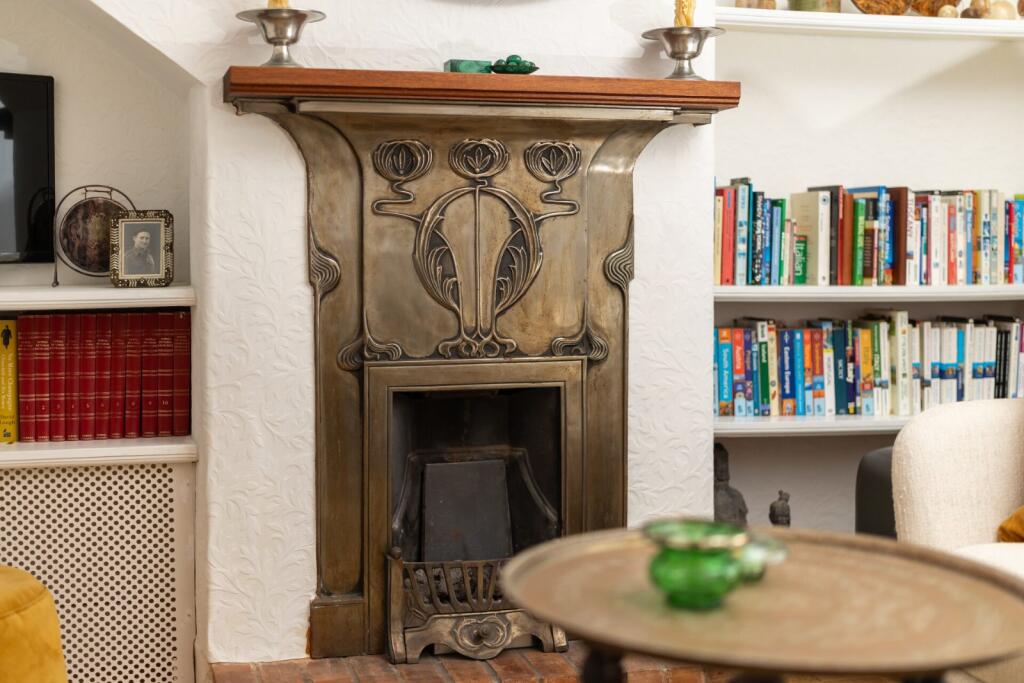 House in Lymm, Deansgreen - View 5