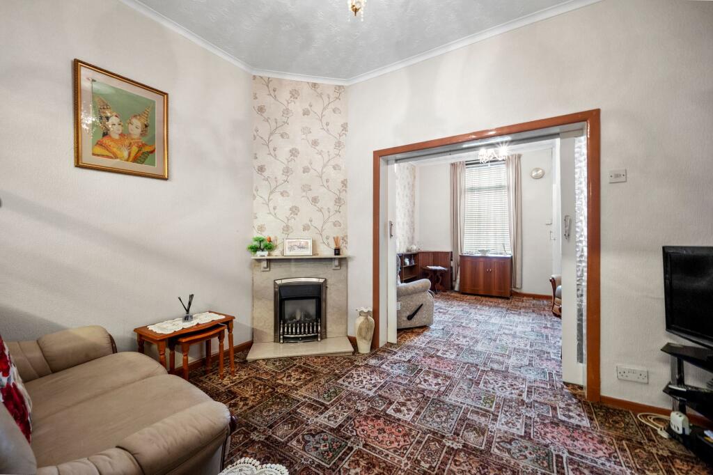 House in St Helens, Broad Oak - More