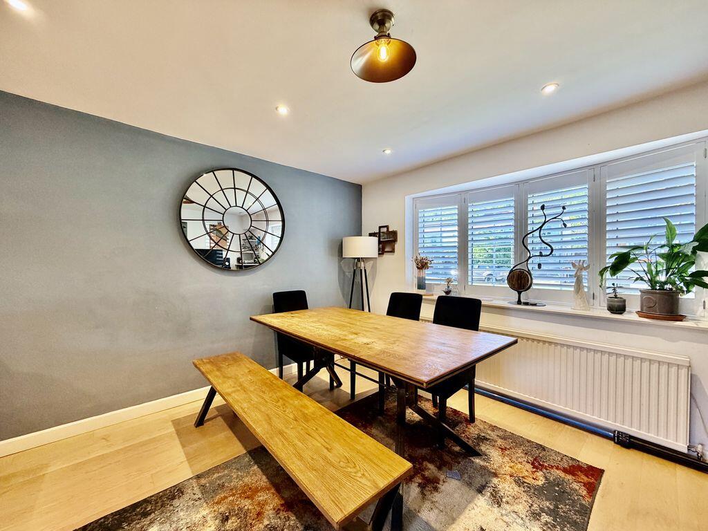 House in High Wycombe, Knave's Beech Business Park, Wooburn - View 3